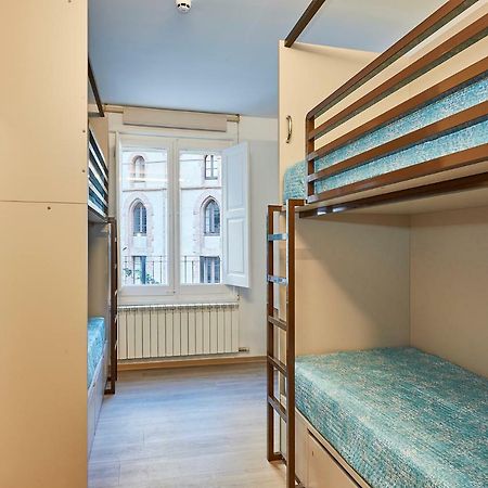 Alberg Abat Oliba Monistrol de Montserrat Esterno foto Hostel room in Rome, Italy